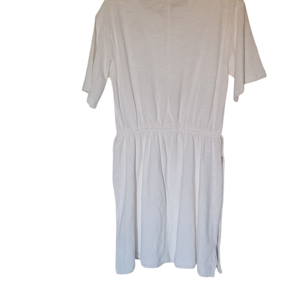 White Short Sleeve Dress - Picture 3 of 3